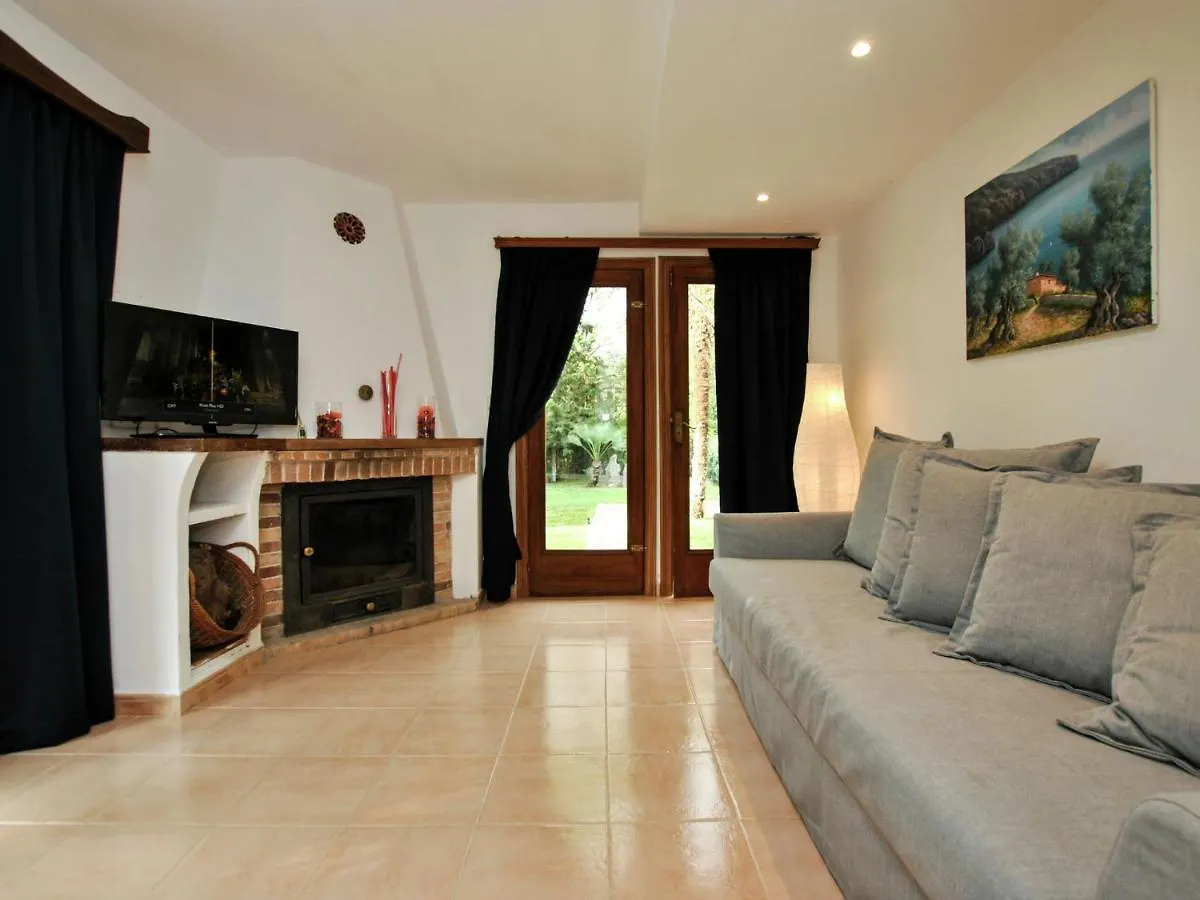 Belvilla By Oyo Es Costeret Alaro 0*,  Spain